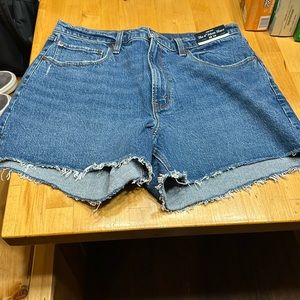 Abercrombie mom jean shorts curve love